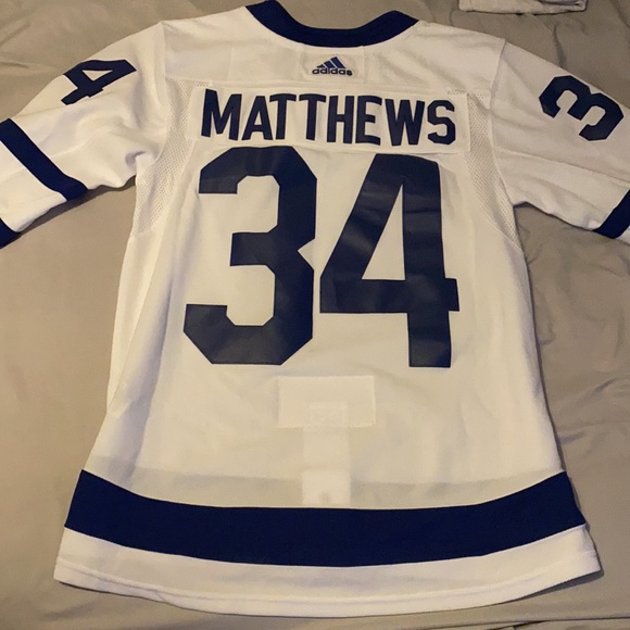 Warn Once Austin Matthews Away Jersey - Picture 2 of 3